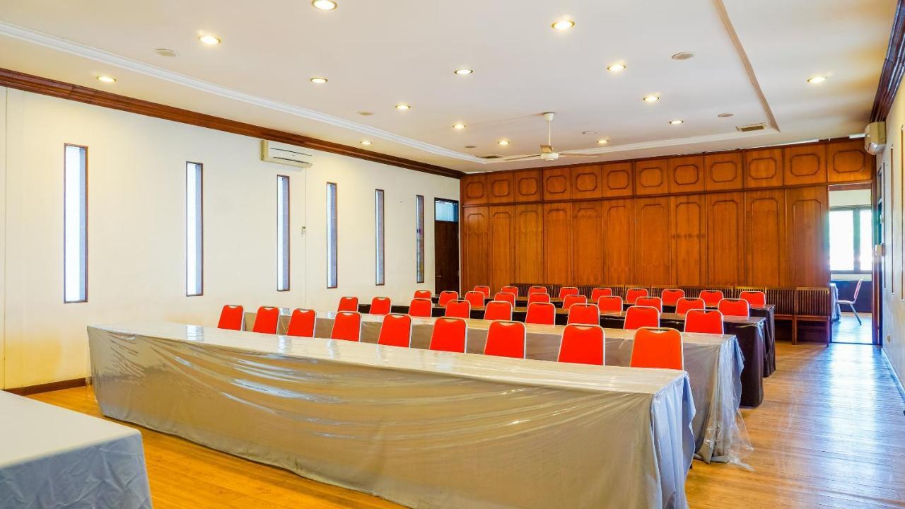 Capital O 1616 Setiabudhi Indah Hotel Bandung Dış mekan fotoğraf